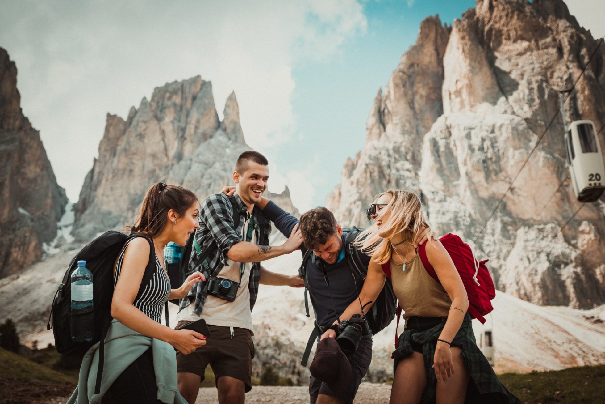 Start to Backpacker: a guide to support autonomous youth tourism